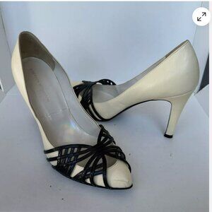 RARE VTG sigerson morrison heels size 8.5 cream with black detail stiletto pumps
